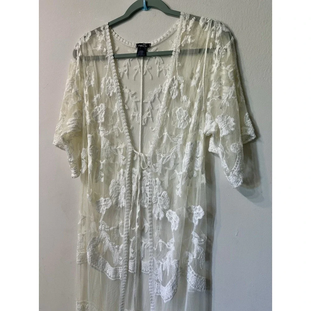 rue21 Womens Large White Lace Kimono Duster Cardigan Sheer Floral Tie Front Boho